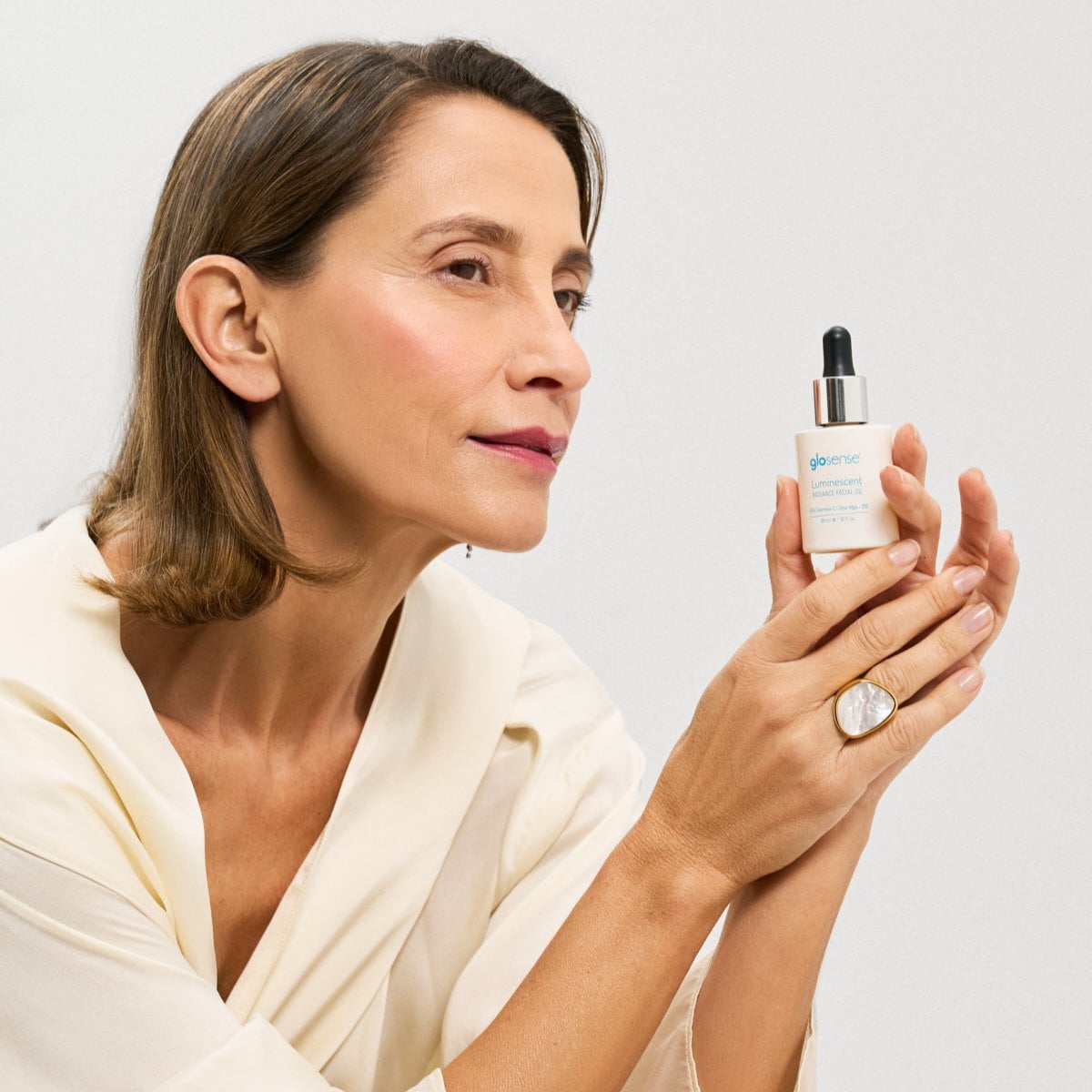 Piel luminosa rostro y cuerpo