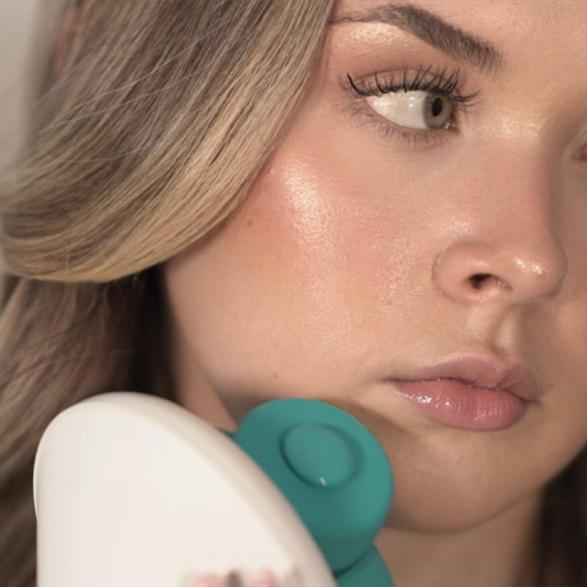 Los masajes faciales funcionan beneficios y tecnicas para una piel fi